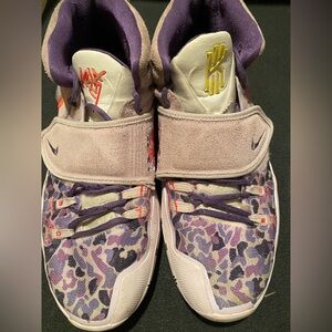 Nike Kyrie 6 Asia Purple and White Men's Shoes